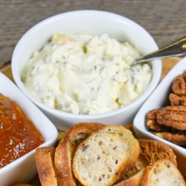 Mango Jalapeño Cheese Spread